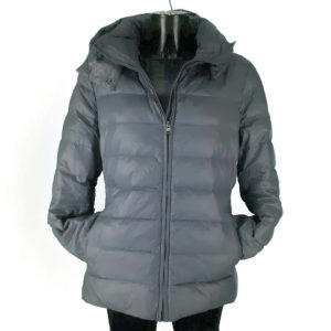 Jakna Benetton, vel. L/42, perijana - Slika 8