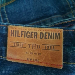 Farmerke Tommy Hilfiger - Slika 5