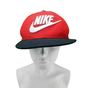 Kačket Nike, obim 49-63 cm, True