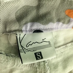 Bermude Karl Kani, cargo - Slika 5