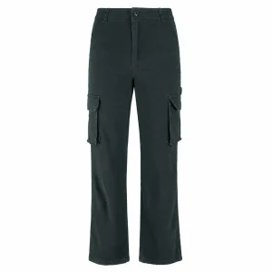Pantalone Laulia, kargo