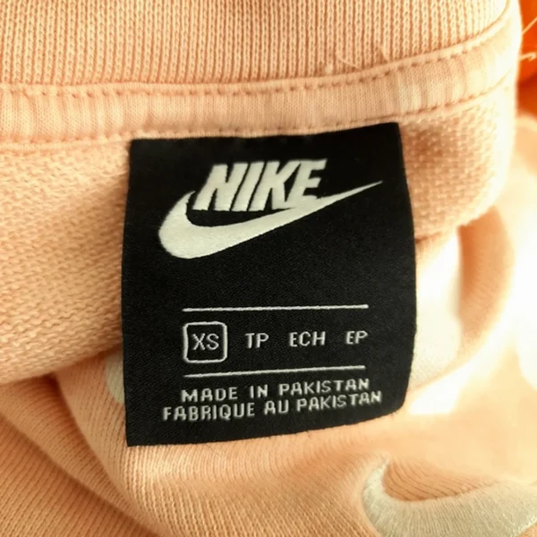 Dukser Nike, krop 4 Dukser Nike, krop