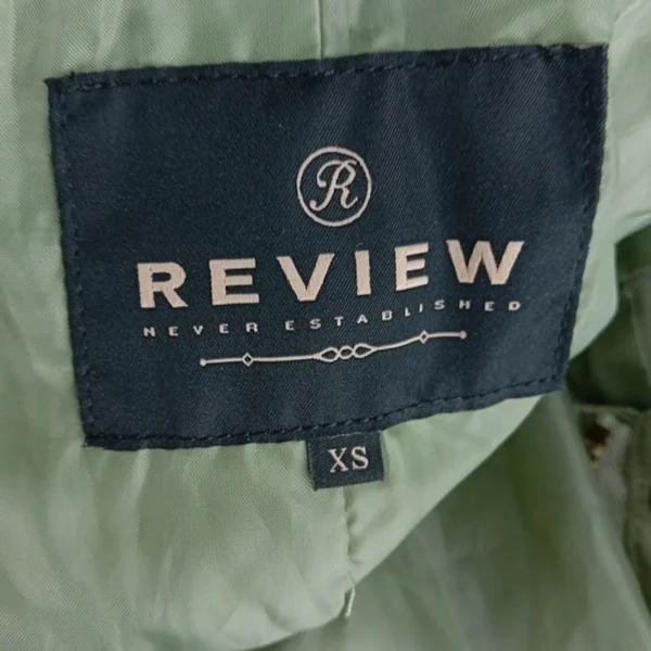 Jakna Review, prelazna 4 Jakna Review, prelazna