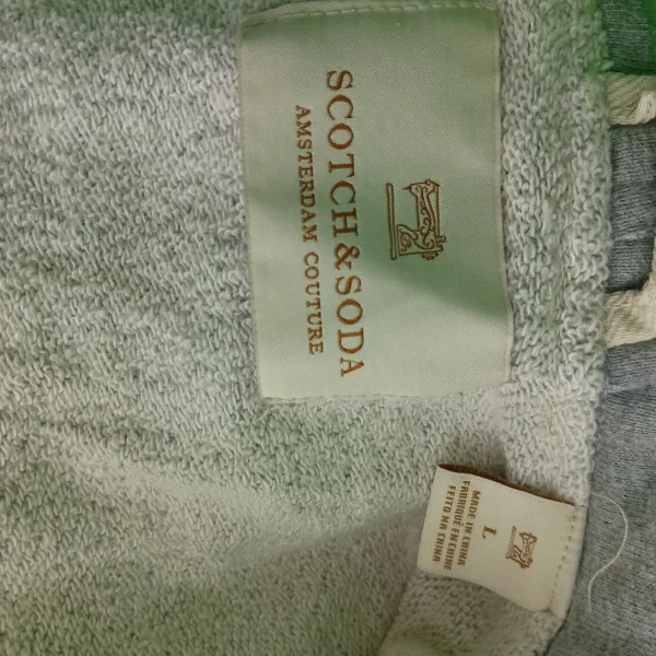 Jakna Scotch & Soda prelazna 3 Jakna Scotch & Soda prelazna — etiketa-brend