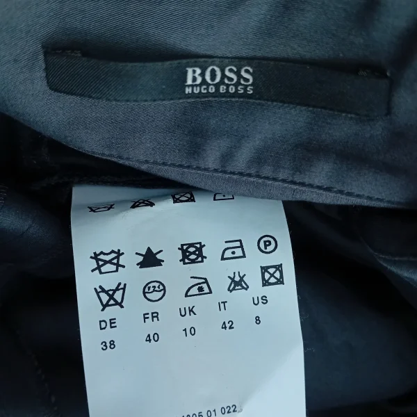 Haljina Hugo Boss sa kaišem 3 Haljina Hugo Boss sa kaišem — etiketa-brend