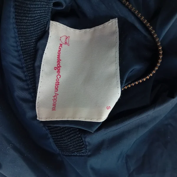 Jakna KnowledgeCotton Apparel, sa dva lica 4 Jakna KnowledgeCotton Apparel, sa dva lica — etiketa-brend