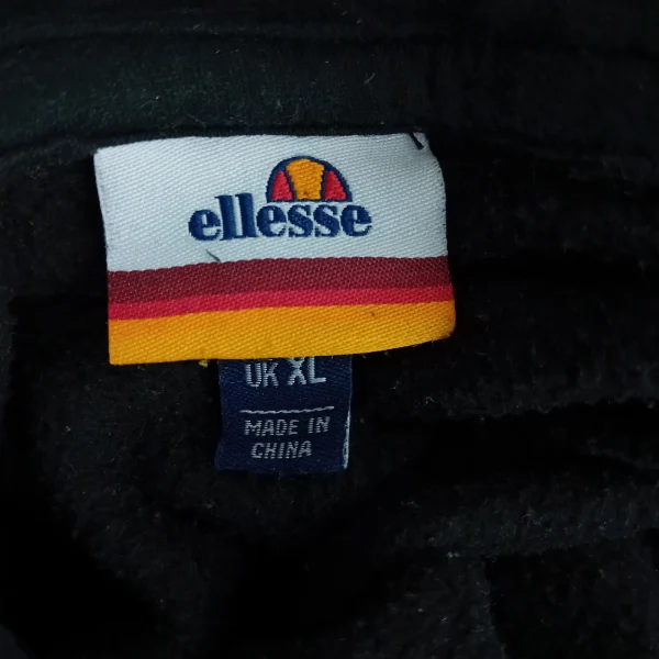 Dukser Ellesse 4 Dukser Ellesse — etiketa-brend