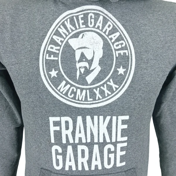 Dukser Frankie Garage sa kapuljačom 3 Dukser Frankie Garage sa kapuljačom — detalj