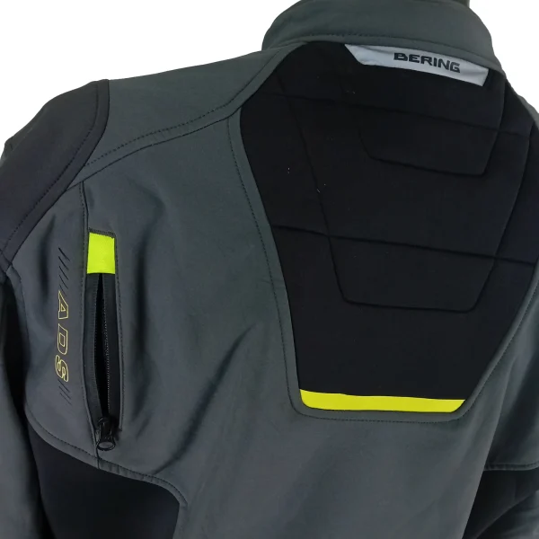 Moto jakna BERING 4 Moto jakna BERING — zadnja