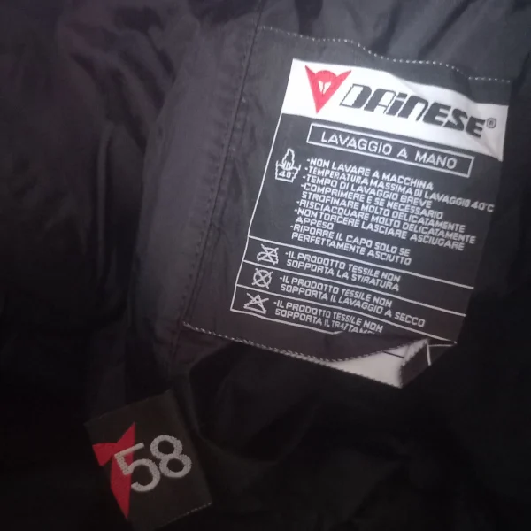 Moto pantalone Dainese 5 Moto pantalone Dainese — etiketa-brend